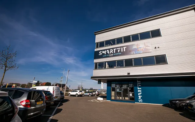 Gebouw van Smart Fit Echt aan de Zuiderpoort